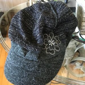Womens cap